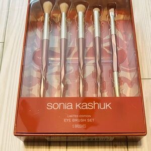 Sonia Kashuk Gold Eye Brush Collection